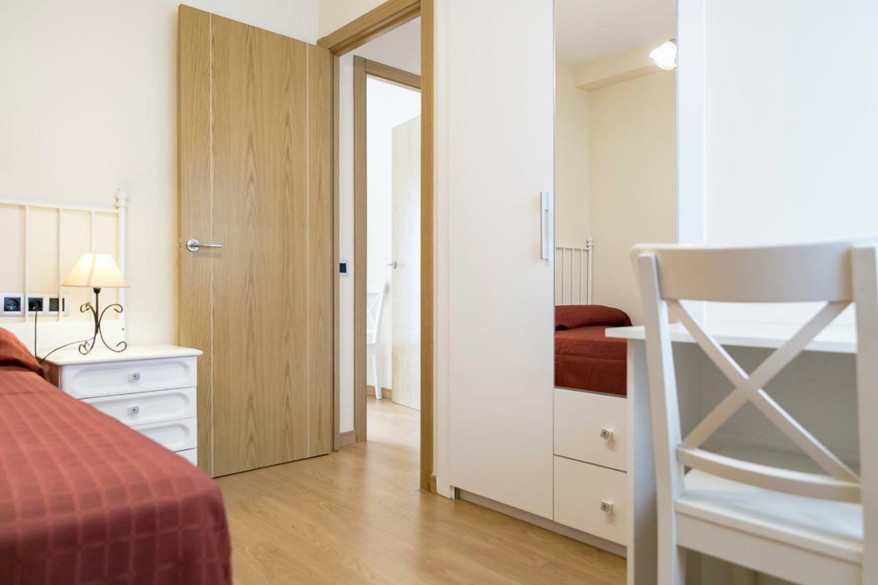 Apartamento Malaga Huelin Apartment Ngoại thất bức ảnh
